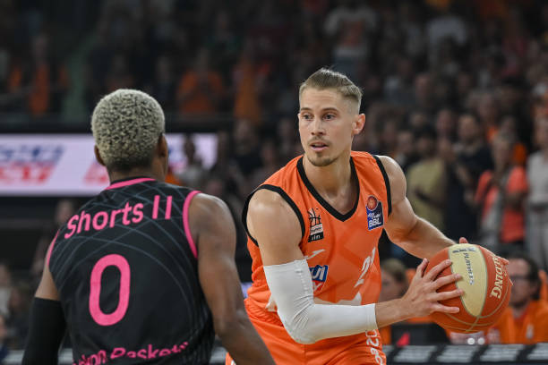 还是参与一 还是参与一