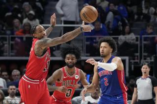 显示在空中 显示在空中